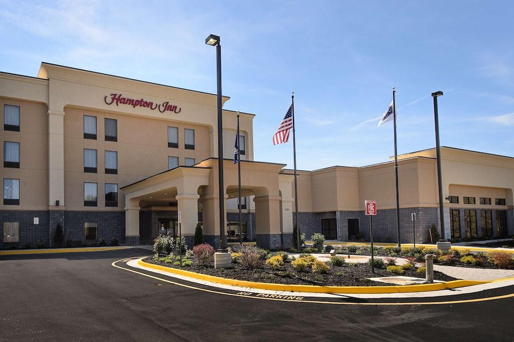 Hampton Inn Stafford/Quantico & Conference Center — hotel in Stafford