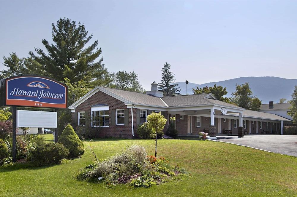 Howard Johnson by Wyndham Williamstown — hotel in Williamstown