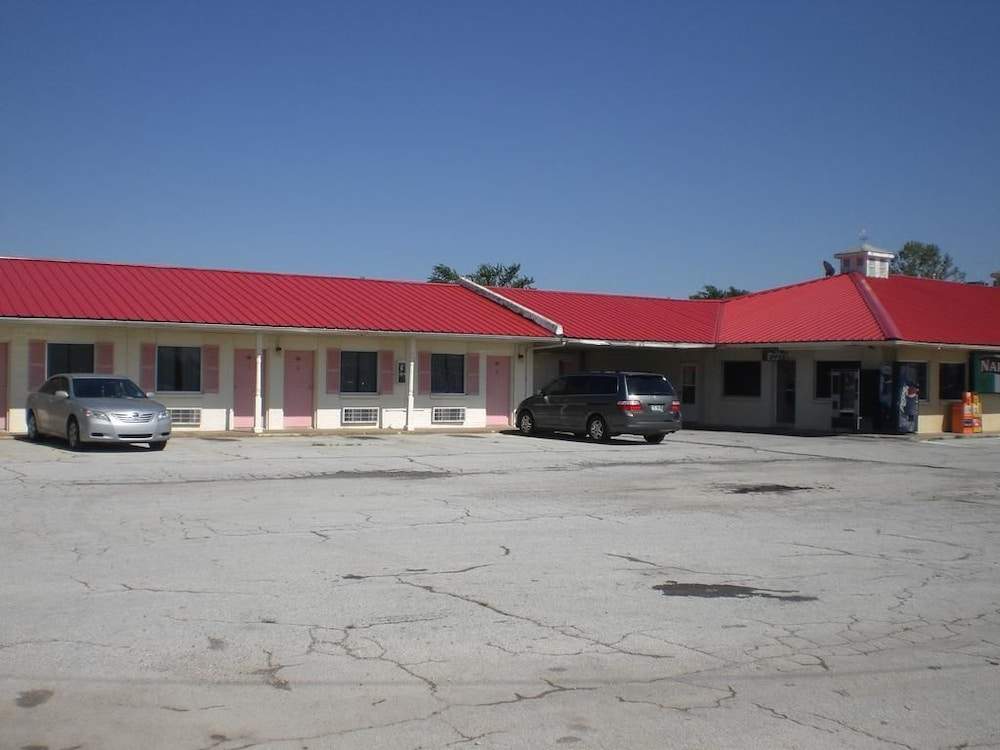 Super 7 Inn Siloam Springs
