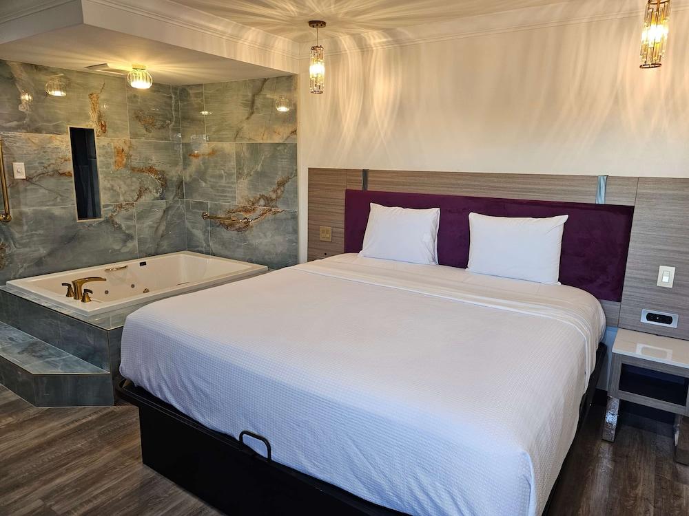 Travelodge by Wyndham Fullerton Near Anaheim — hotel in Fullerton