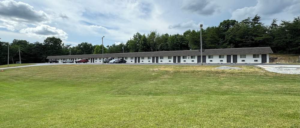 Economy Inn Crossville