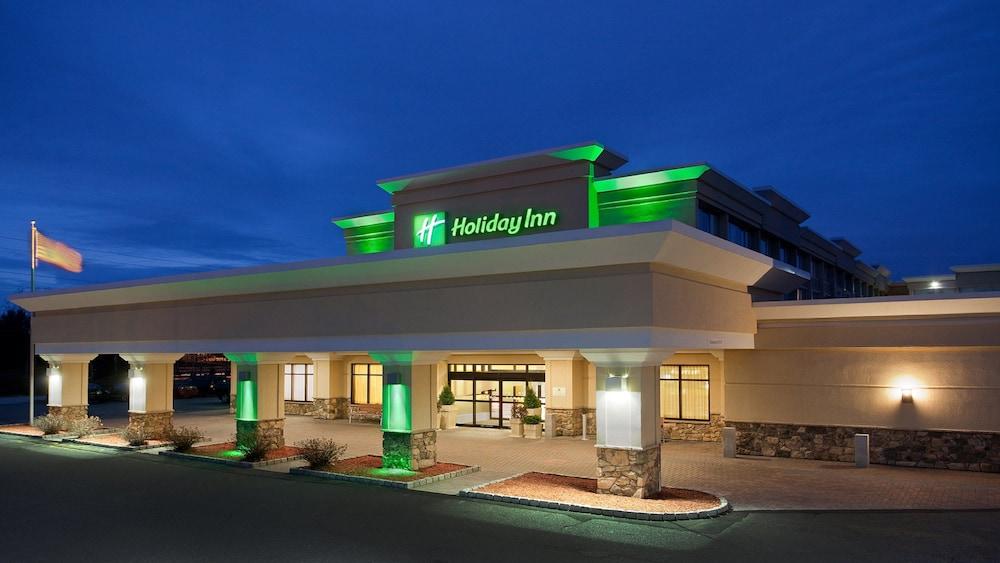 Holiday Inn & Suites Marlborough by IHG — hotel in Marlborough