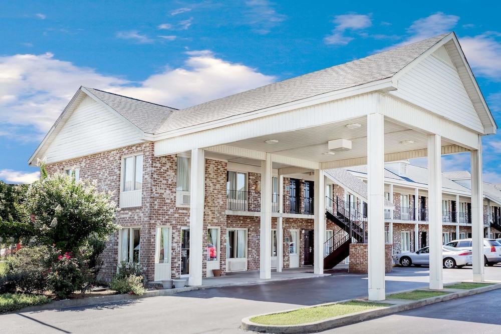 Days Inn by Wyndham Manning — hotel in Manning