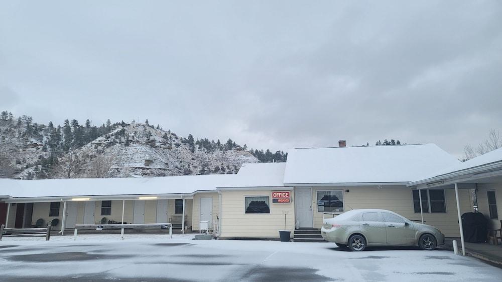 Restwel Motel — hotel in Forsyth