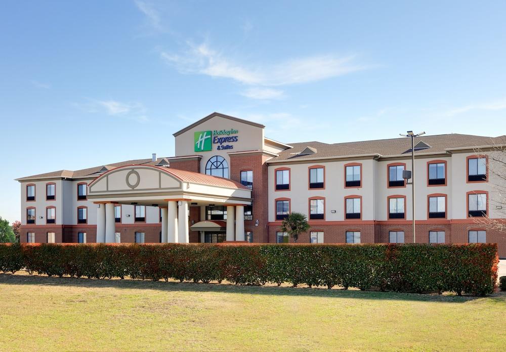 Holiday Inn Express Hotel & Suites Burleson/Ft. Worth by IHG — hotel in Burleson