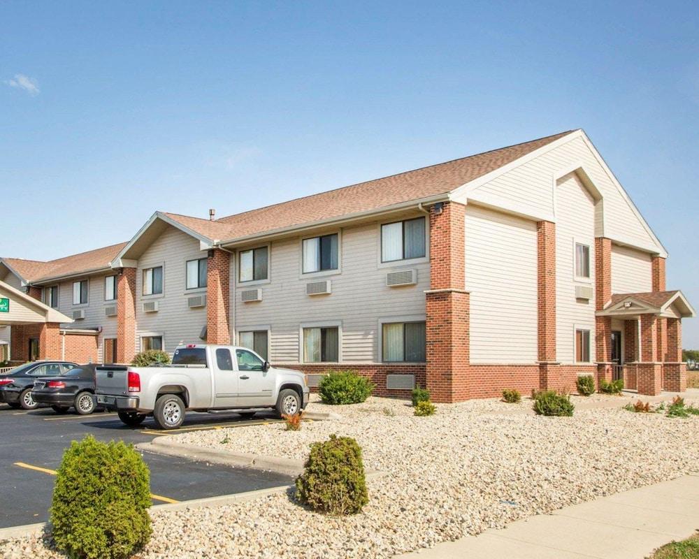 Quality Inn Ottawa near Starved Rock State Park — hotel in Ottawa