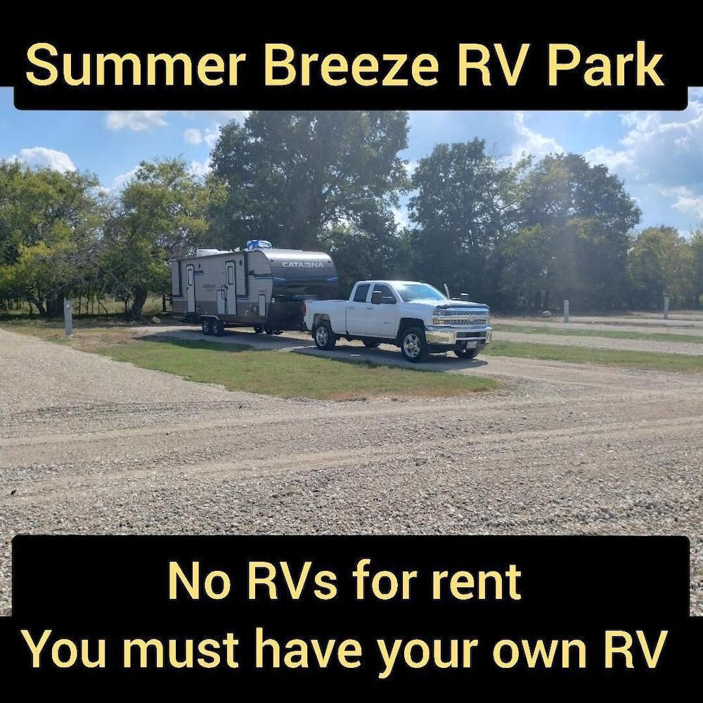 Summer Breeze RV Park — hotel in Wills Point