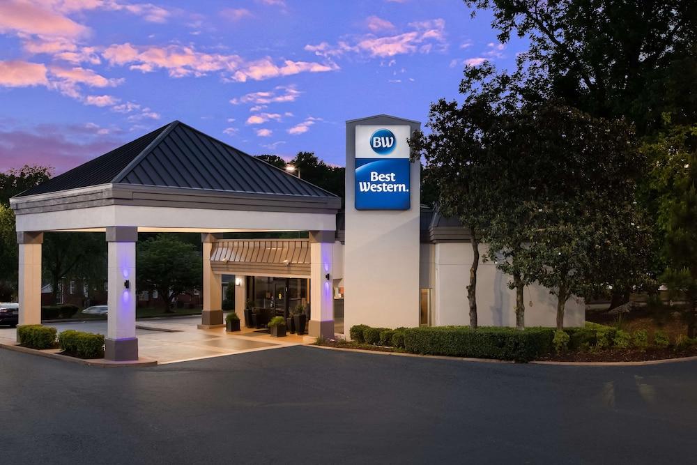 Clarion Pointe Morrow - Atlanta South — hotel in Morrow