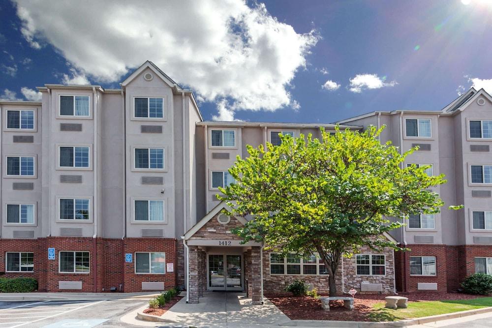 Microtel Inn & Suites by Wyndham Conyers/Atlanta Area — hotel in Conyers