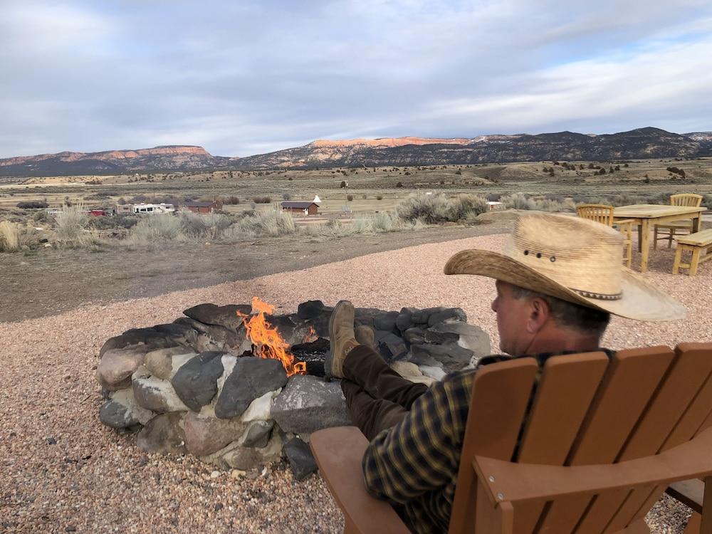 The Riverside Ranch RV Park, Motel & Campground — hotel in Hatch