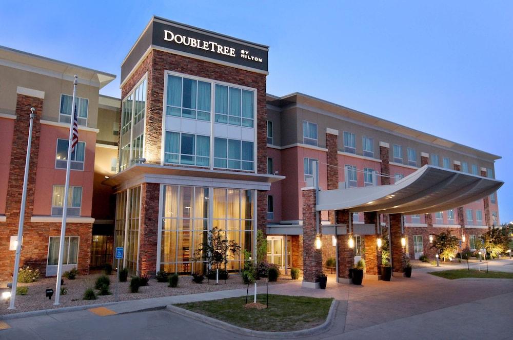 DoubleTree by Hilton West Fargo Sanford Medical Center Area — hotel in West Fargo