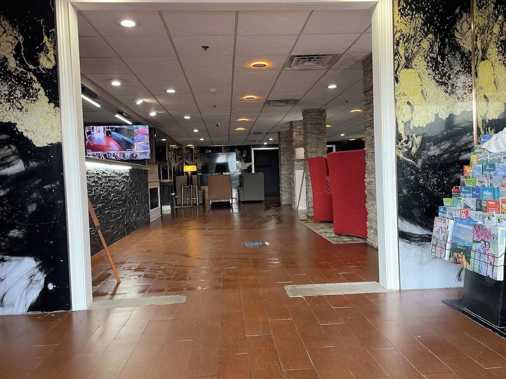 Lux Hotel — hotel in Cordele