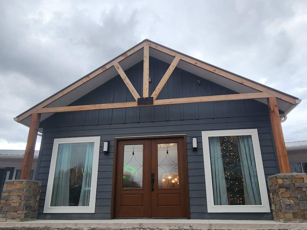 The Lakehouse Inn at Sledd Creek