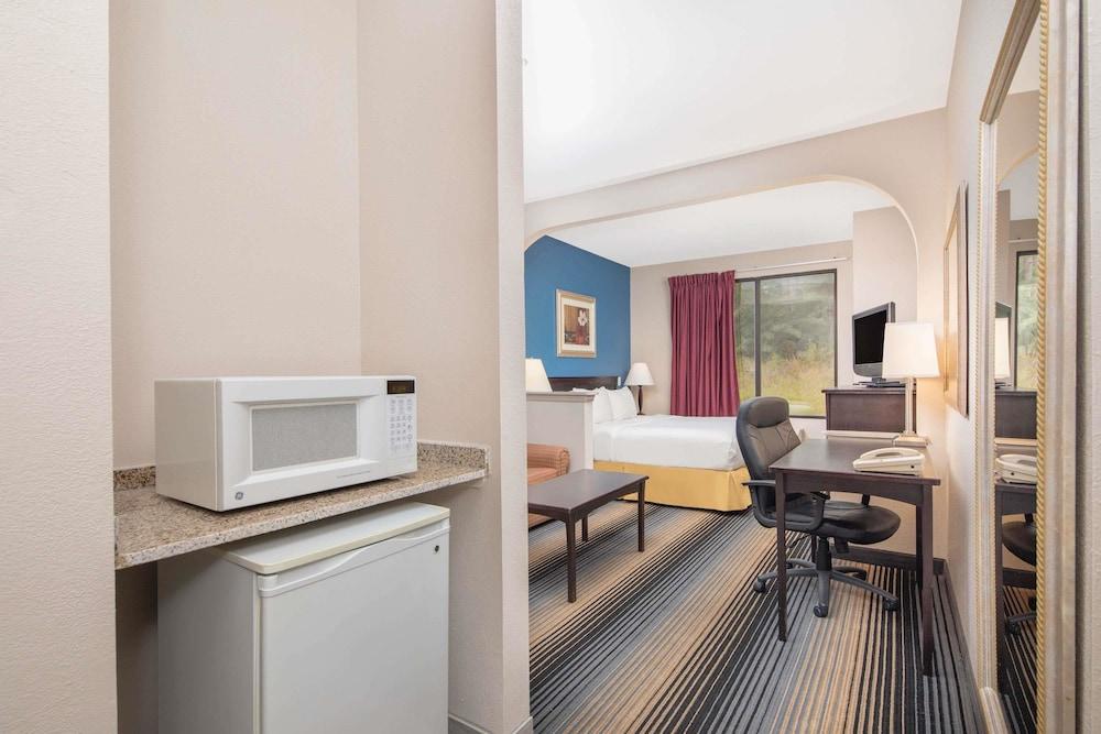 Baymont by Wyndham Laurel — hotel in Laurel