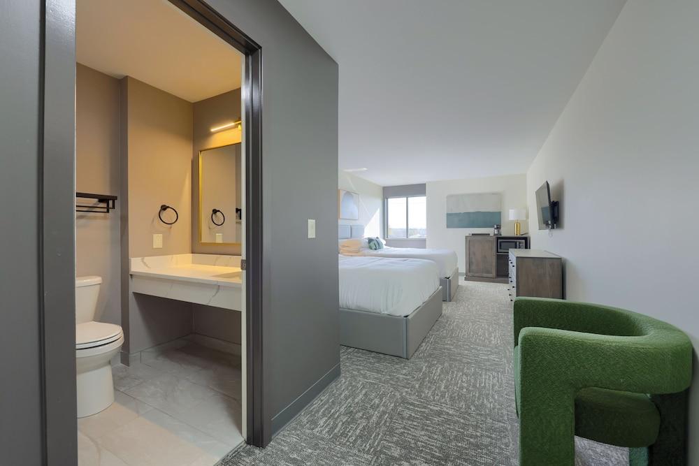 Lititz Pointe Inn and Suites — hotel in Lititz