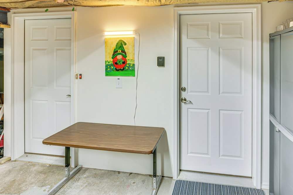 Riverside Inn and Suites