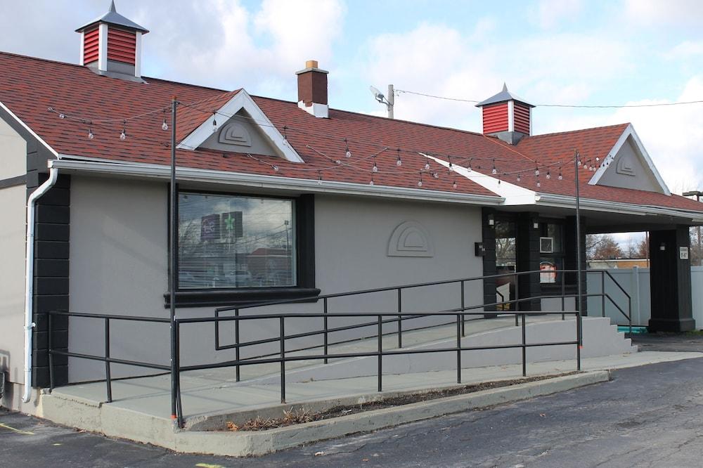 Route 62 Motel — hotel in Tonawanda