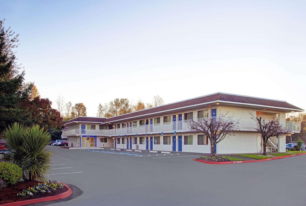 Motel 6 Troutdale, OR - Portland East — hotel in Troutdale