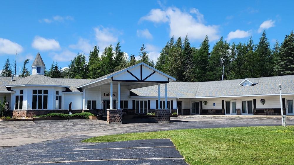 Econo Lodge Lakeshore — hotel in Manistique