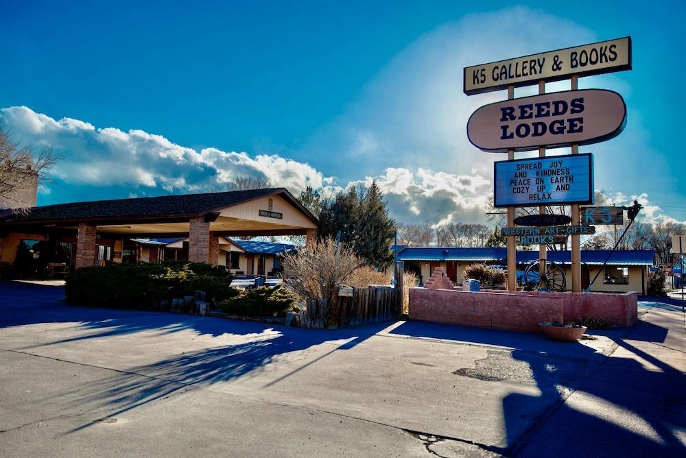 Reed's Lodge — hotel in Springerville