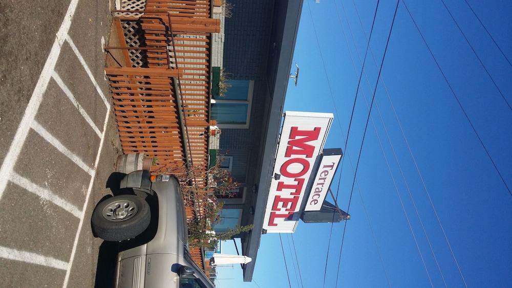 The New Terrace Hotel — hotel in Coos Bay
