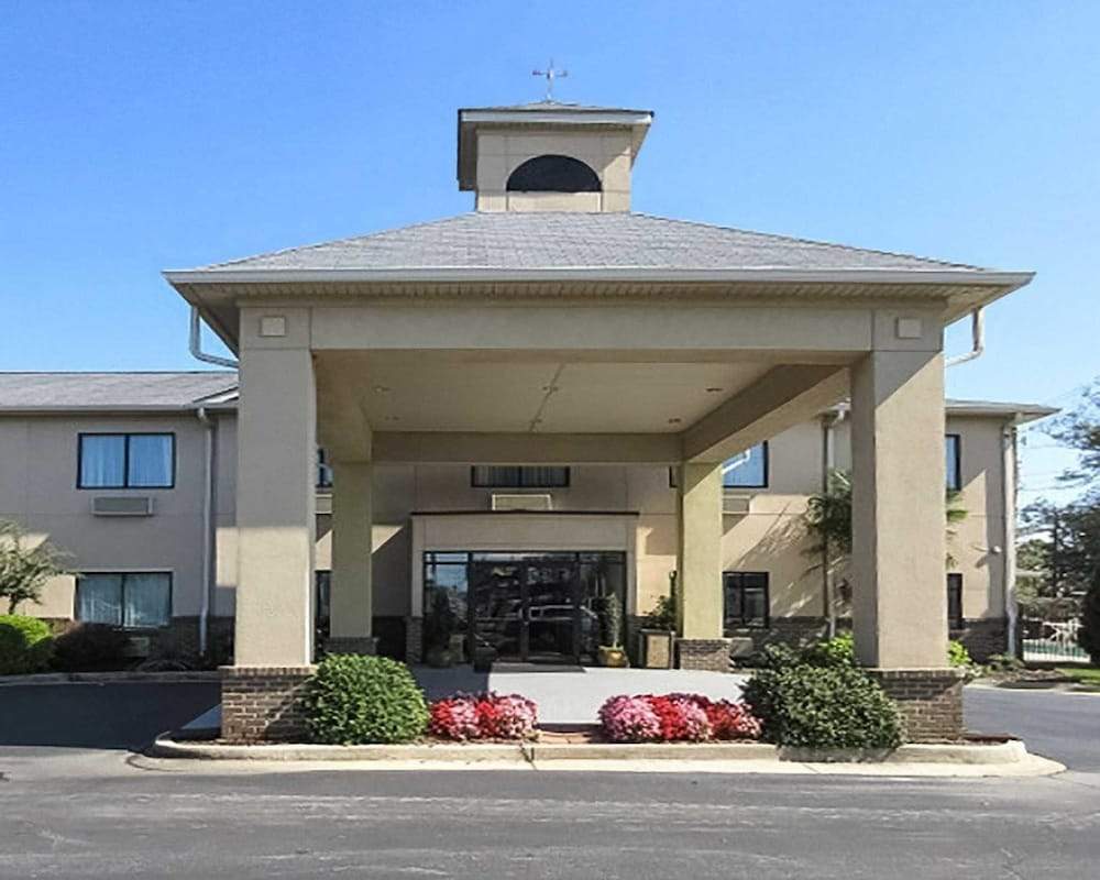 Quality Inn Winder