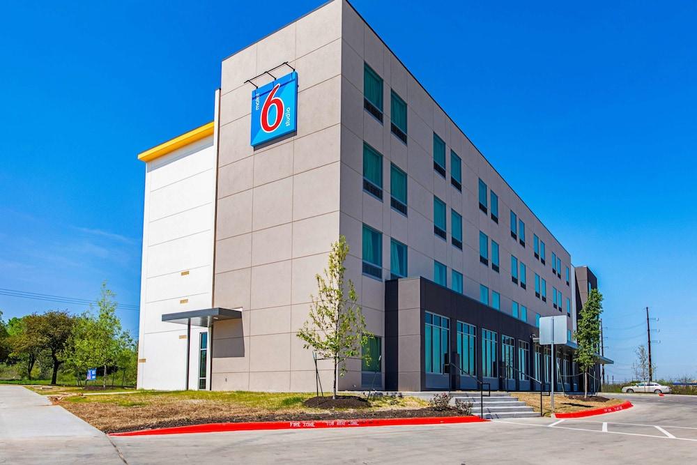 Motel 6 Austin, TX - Airport — hotel in Austin