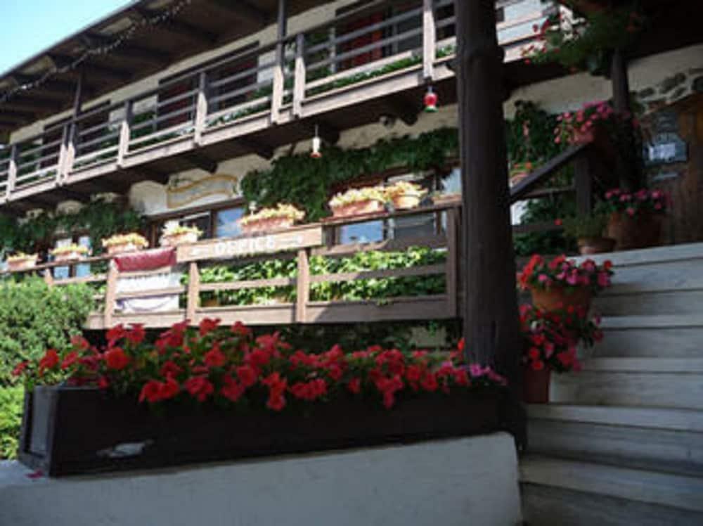 Dalem's Chalet — hotel in Brattleboro