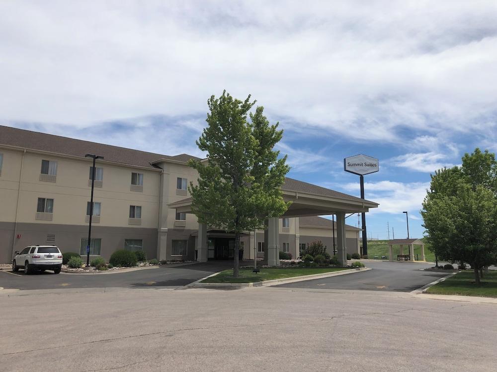 Summit Suites — hotel in Gillette
