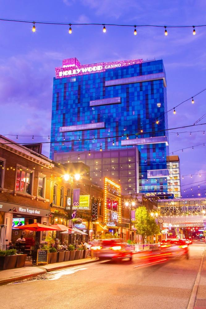 Hollywood Casino at Greektown — hotel in Detroit