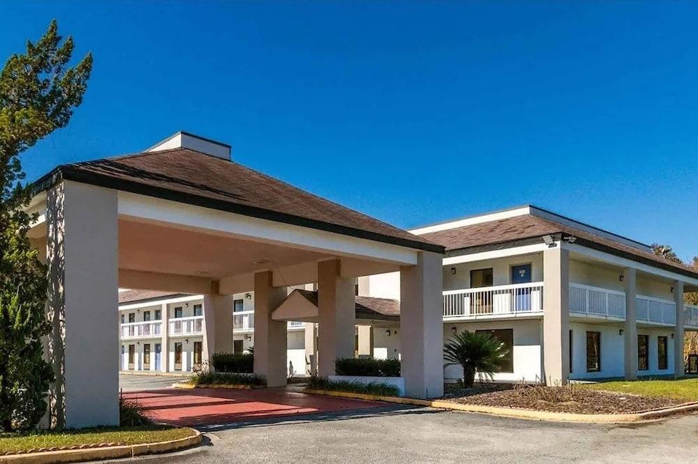 Baymont By Wyndham Metter — hotel in Metter