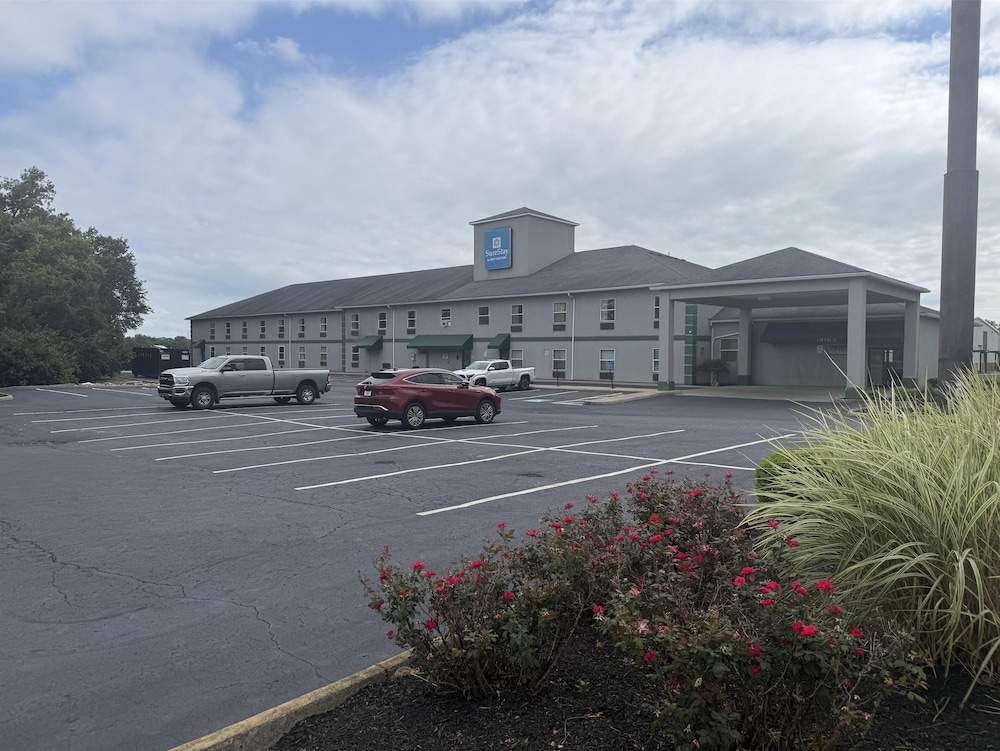 Surestay By Best Western Obetz Rickenbacker Airport